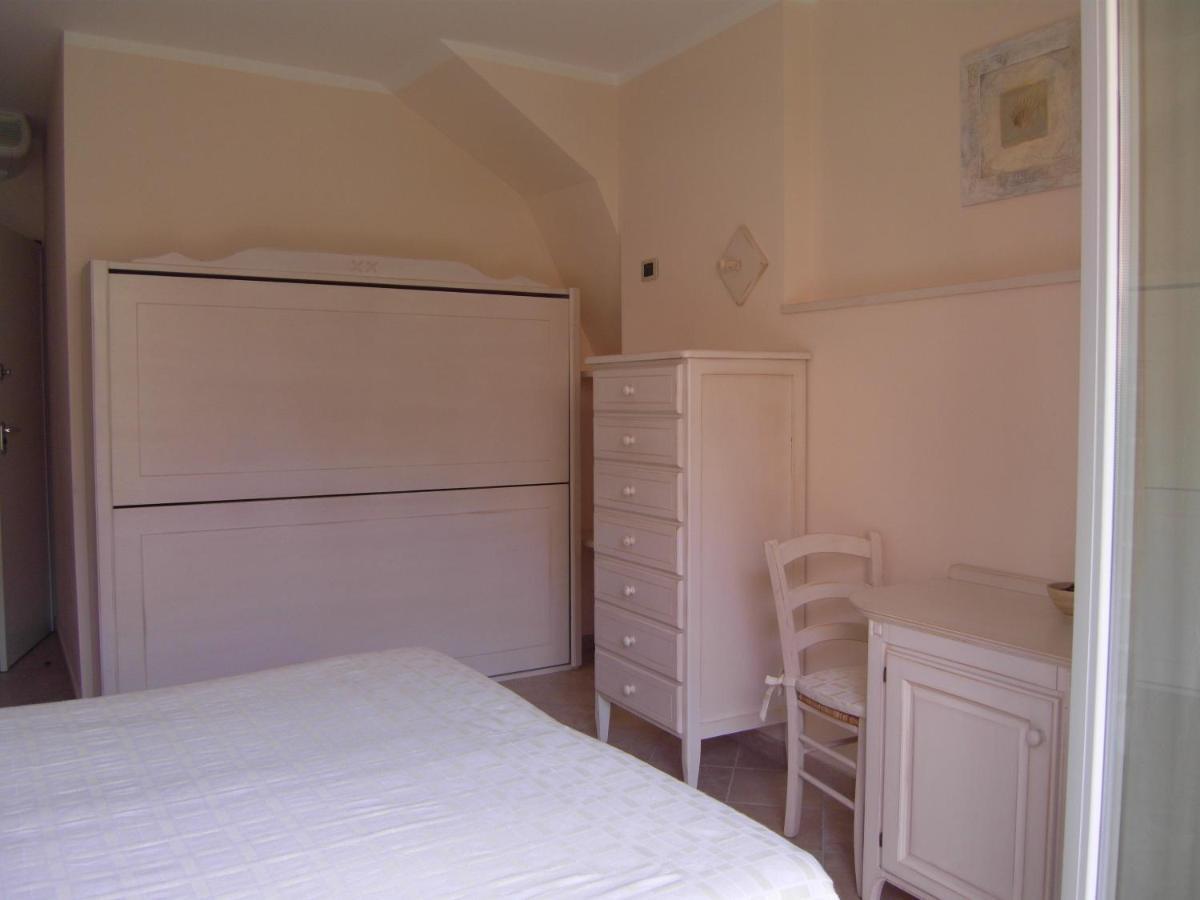 Residence Panama Alassio Ngoại thất bức ảnh